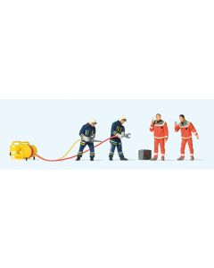 Figuren, Feuerwehrmänner in moderner Einsatzkleidung