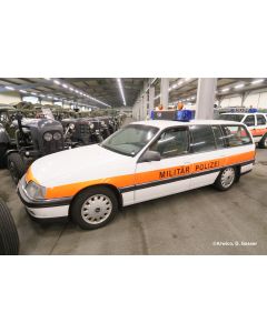 Opel Omega A2 Militärpolizei