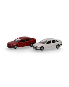 MiniKit: Renault Laguna, sienarot und arktisweiß