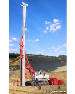 Liebherr 974 mit Ramm und Ziehgerät, Bausatz