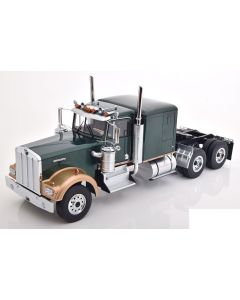 Kenworth W900 dunkelgrün-metallic/goldmetallic