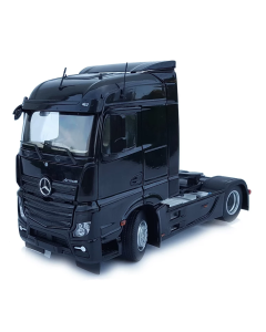 MB Actros Streamspace 4x2, schwarz