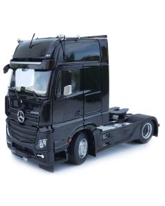 MB Actros Gigaspace 4x2 black