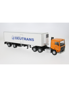 Volvo F12 mit Semitrailer Klege. Deutrans