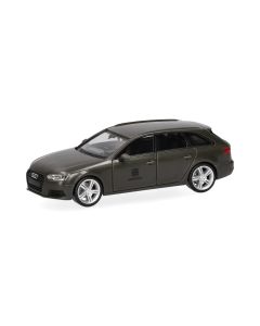 Audi A4 Avant "Bundeswehr Fuhrpark", mattoliv