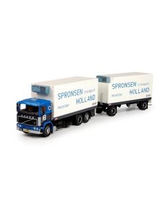 Volvo F12 van Spronsen