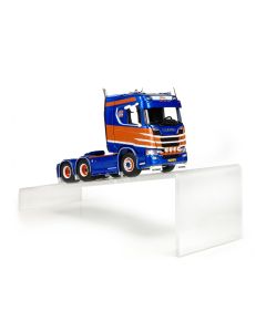 Display hillramp for tractor/truck