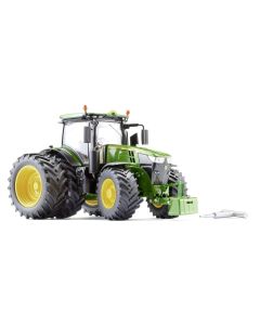 John Deere 7310R mit Zwillingsbereifung