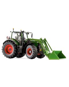 Fendt 724 Vario mit Frontlader Cargo 6.100