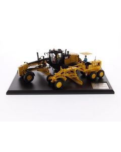 CAT 12M3 Motor Grader 1939-1959