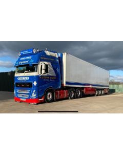 Volvo FH05 Gl. XL 6x2 "Steve Swain"