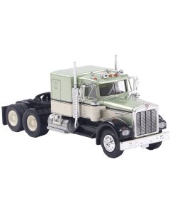 Kenworth W 900, grün/schwarz, 1977