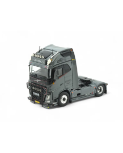 Volvo FH04 Globetrotter XL 4x2 grau "Weeda"