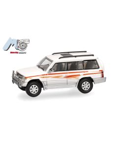 Mitsubishi Pajero, weiß