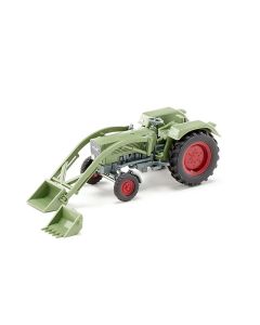 Fendt Farmer 2S mit Frontlader