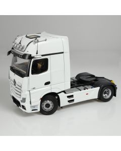 MB Actros 4x2 GigaSpace "weiß" 