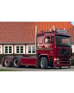 Volvo F12 6x2 "Michael Andreassen"