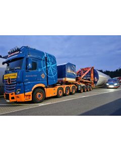 MB Actros MP5 Gigaspace 8x4 Wind Mill Trailer "Navigator Transport"