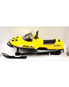 SnowMobile  1:32