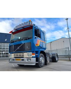 Volvo F12 4x2 "Pultrum"